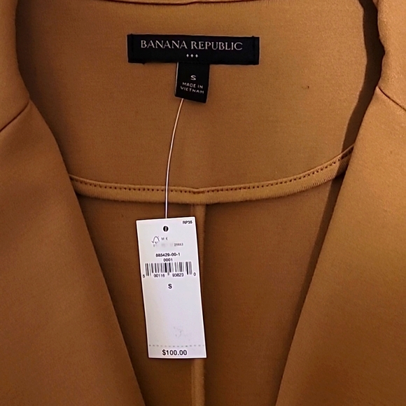 Beautiful blazer in stretchy and very comfortable material - Picture 6 of 10